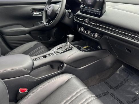 Certified 2024 Honda HR-V EX-L image 31