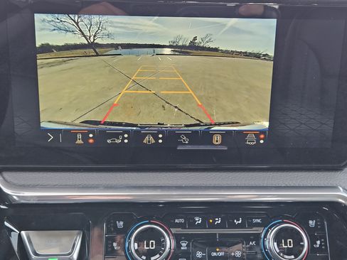 New 2026 GMC Sierra 3500 Denali w/ Denali Reserve Package image 13