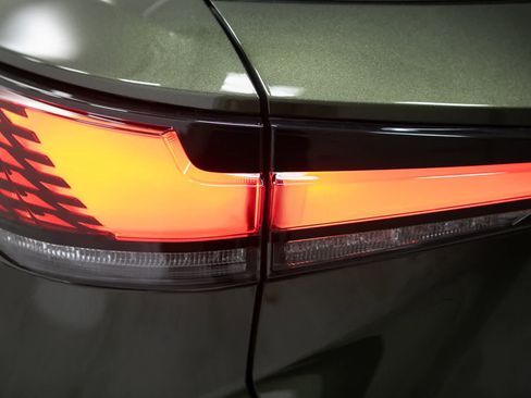 Used 2024 Lexus RX 350 Premium w/ Convenience Package FWD image 18