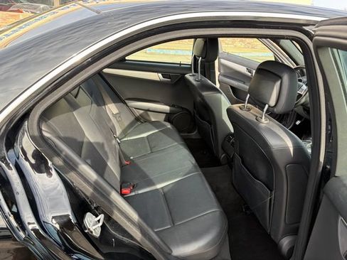 Used 2014 Mercedes-Benz C 300 4MATIC Sedan image 33