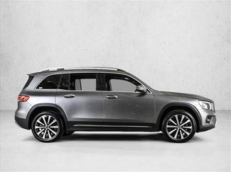 Used 2022 Mercedes-Benz GLB 250 4MATIC video 4