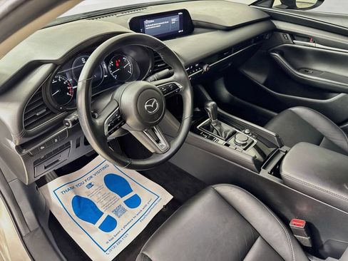 Used 2024 MAZDA MAZDA3 s FWD image 10