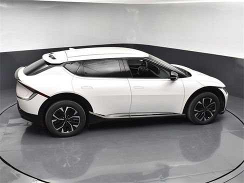 Used 2024 Kia EV6 Wind w/ Wind Technology Package image 50