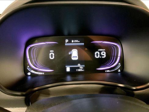 Certified 2025 Kia Soul LX image 20