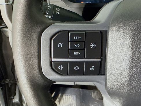 Used 2025 Ford F150 XLT w/ Equipment Group 301A Standard image 14