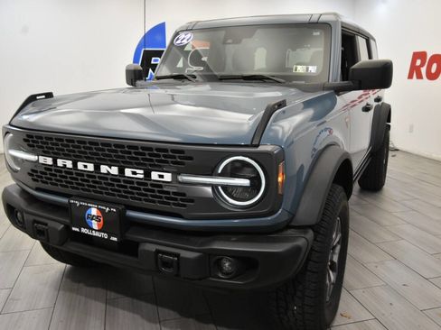 Used 2022 Ford Bronco Badlands image 1