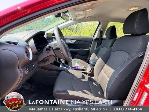 Used 2024 Kia Forte LXS FWD image 9