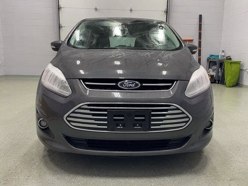 Used 2017 Ford C-MAX Energi Titanium image 8