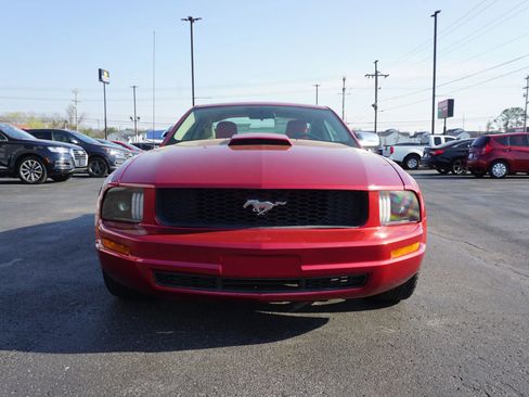 Used 2007 Ford Mustang Coupe image 2