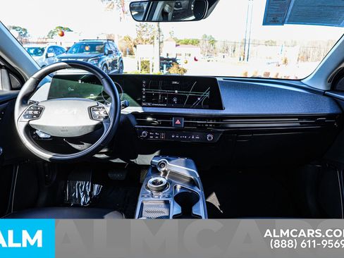 Used 2022 Kia EV6 Wind image 25