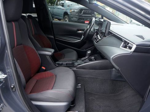 Used 2025 Toyota Corolla SE FWD image 34