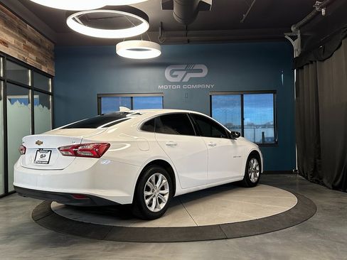 Used 2020 Chevrolet Malibu LT image 3