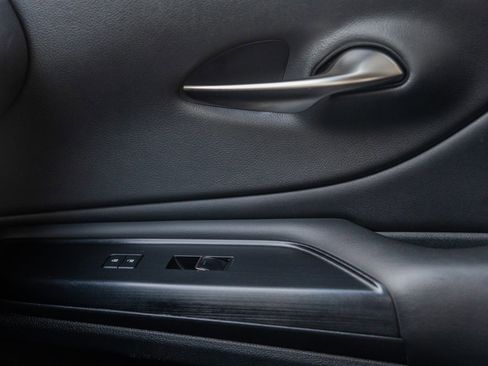 Used 2021 Lexus ES 350 Premium image 24