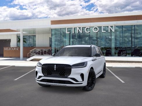 New 2026 Lincoln Aviator Reserve w/ Luxury Package RWD image 2
