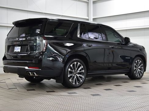 Used 2025 Chevrolet Tahoe High Country AWD/4WD image 8