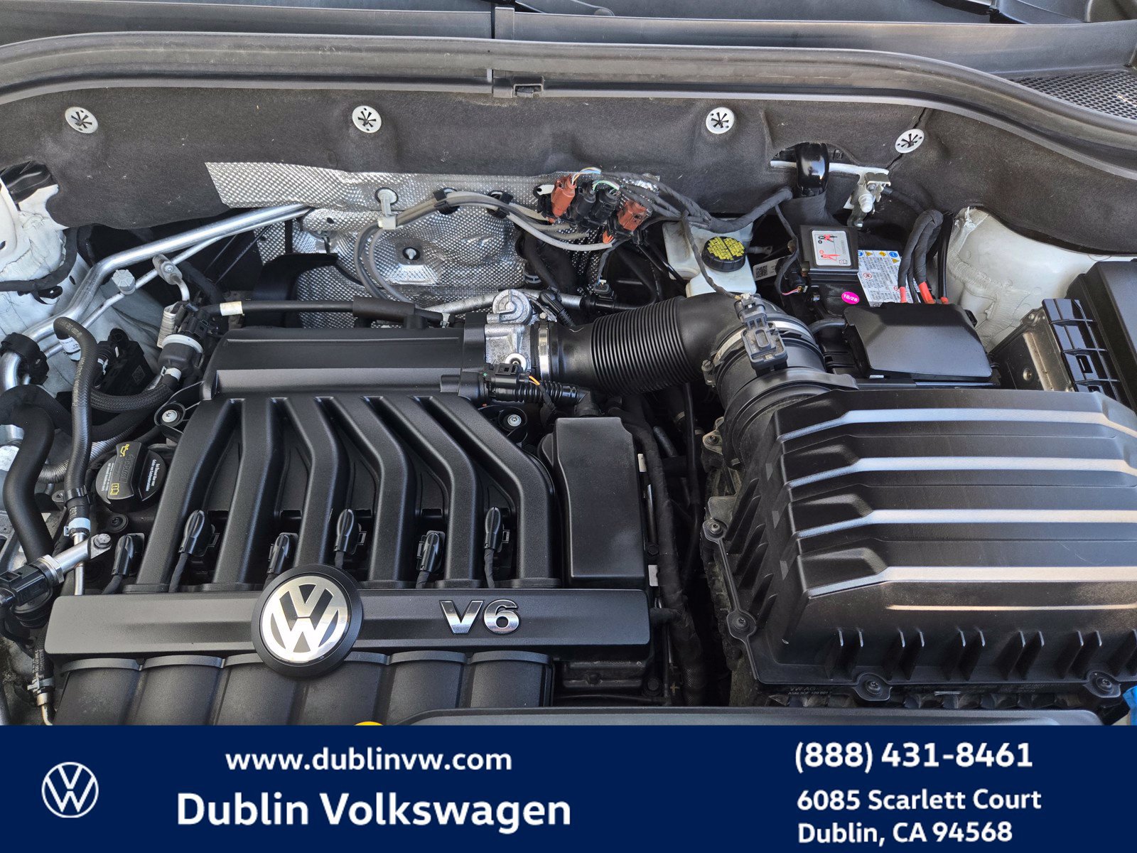 Used 2018 Volkswagen Atlas SE w/ R-Line Package AWD/4WD image 25
