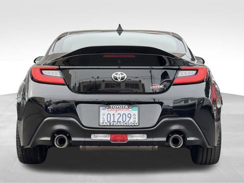 Certified 2024 Toyota GR86 Premium image 4