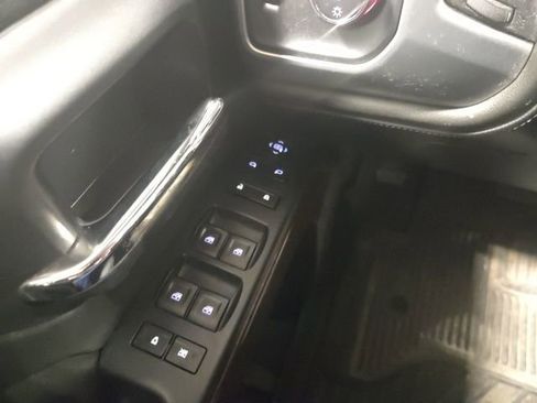 Used 2016 GMC Sierra 1500 SLE w/ SLE Value Package image 21