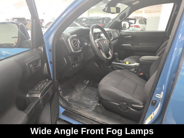 Used 2019 Toyota Tacoma TRD Sport w/ Technology Package AWD/4WD image 10