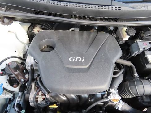 Used 2017 Hyundai Accent SE FWD image 27