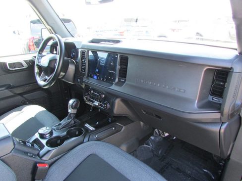 Used 2025 Ford Bronco Big Bend AWD/4WD image 17