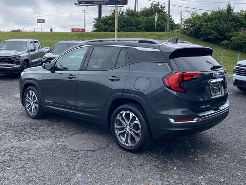 Used 2021 GMC Terrain SLT FWD image 4