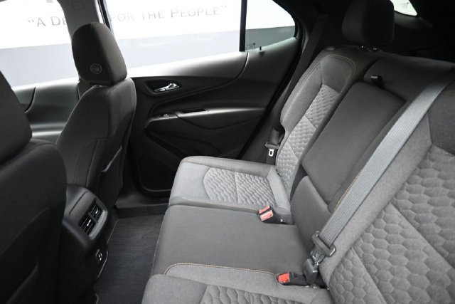 Used 2021 Chevrolet Equinox LT FWD image 23