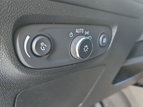 Used 2020 Buick Encore GX Preferred w/ Cold Weather Comfort Package image 30