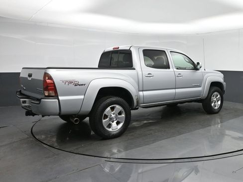 Used 2005 Toyota Tacoma PreRunner RWD image 7