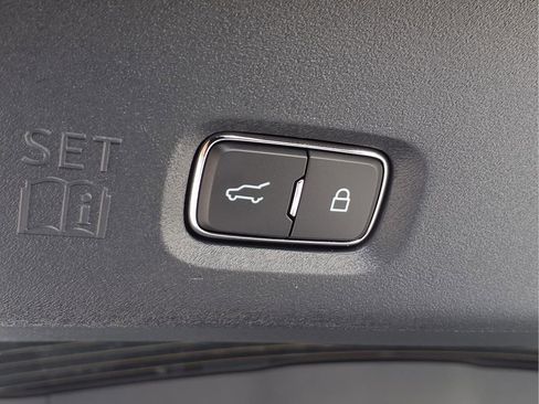 New 2026 Ford Expedition Active AWD/4WD image 26