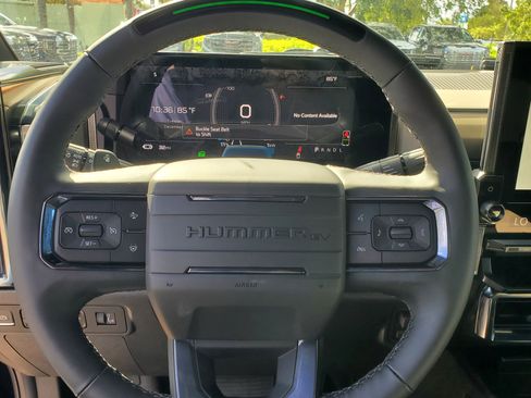 New 2026 GMC Hummer EV SUV image 13