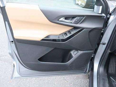 New 2026 Chevrolet Equinox ACTIV image 3