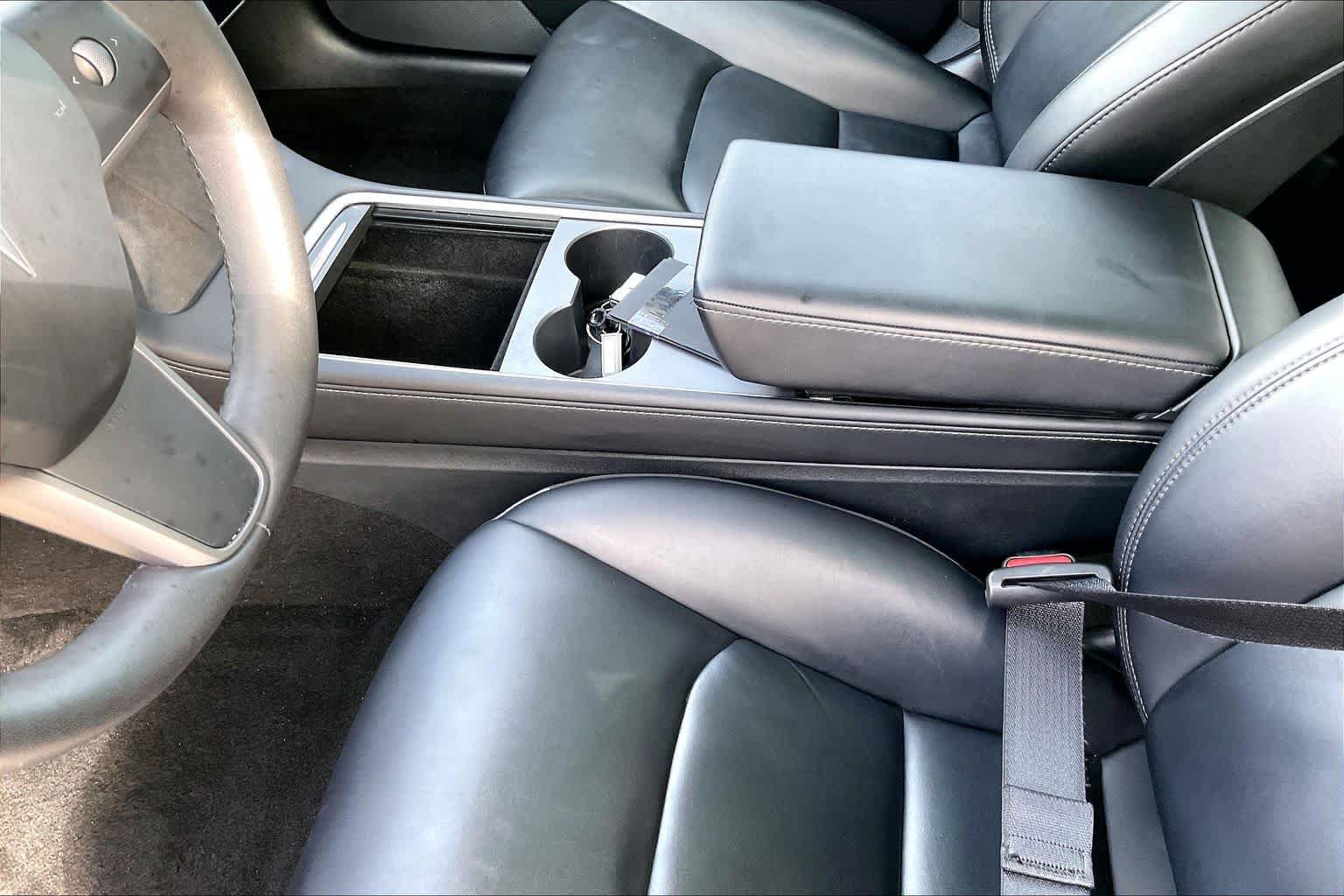 Used 2021 Tesla Model 3 Standard Range Plus RWD image 15