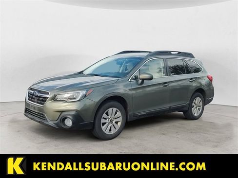 Used 2019 Subaru Outback 2.5i Premium image 1