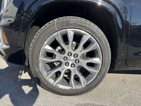 New 2026 GMC Acadia Denali w/ Super Cruise Package image 10