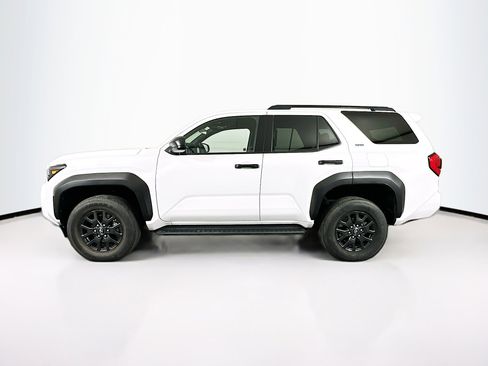 Used 2025 Toyota 4Runner SR5 image 4