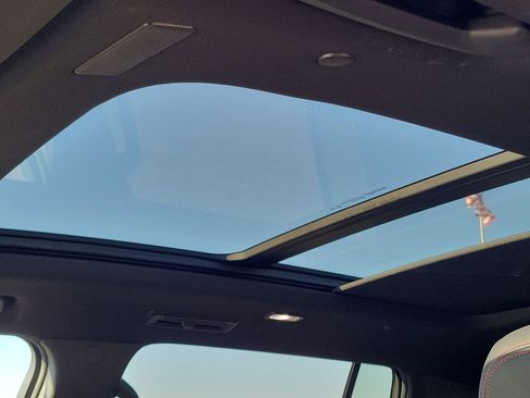 Certified 2024 Chevrolet Traverse RS w/ LPO, Floor Liner Package image 18