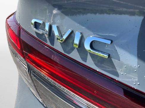 Used 2025 Honda Civic Sport Touring image 20