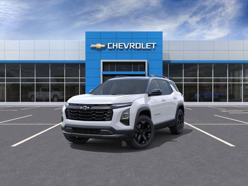 New 2026 Chevrolet Equinox LT w/ Midnight Edition image 8
