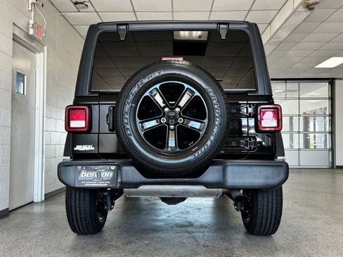Certified 2022 Jeep Wrangler Unlimited Sport image 5