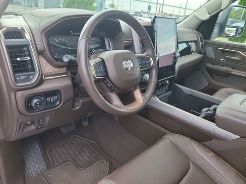 Used 2025 RAM 1500 Limited AWD/4WD image 21