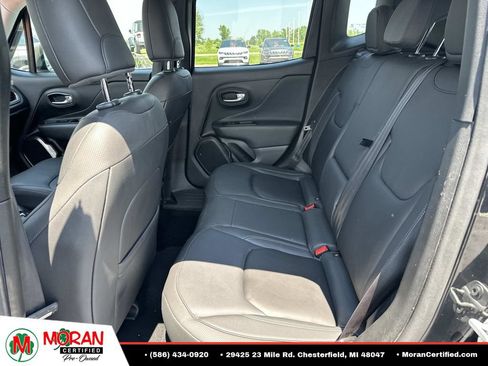 Used 2020 Jeep Renegade Limited w/ UConnect 8.4 Nav Group AWD/4WD image 14