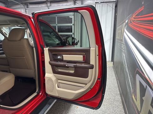 Used 2017 RAM 3500 Laramie image 24