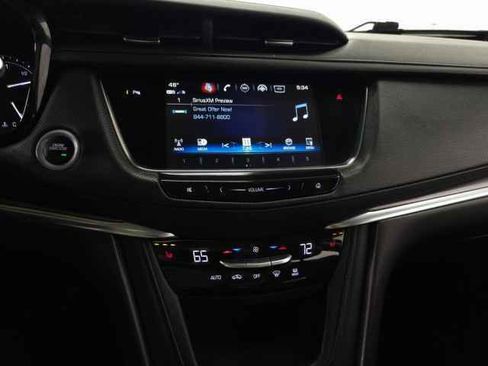 Used 2019 Cadillac XT5 Luxury image 23