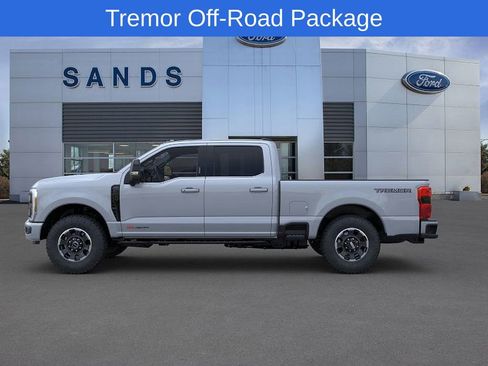 New 2025 Ford F350 Lariat w/ Lariat Ultimate Package image 3
