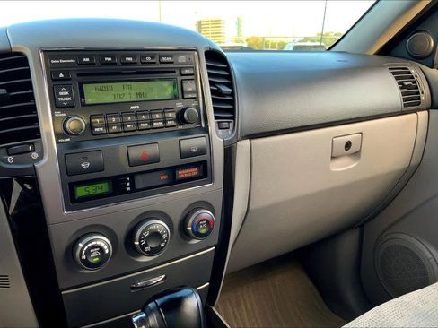 Used 2007 Kia Sorento EX image 33