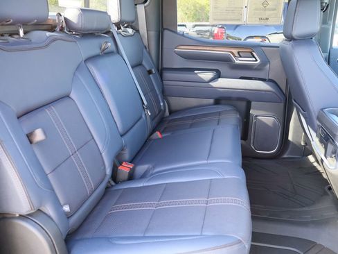 Certified 2022 Chevrolet Silverado 1500 High Country w/ High Country Premium Package image 29