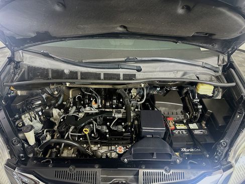 Used 2017 Toyota Sienna LE image 33