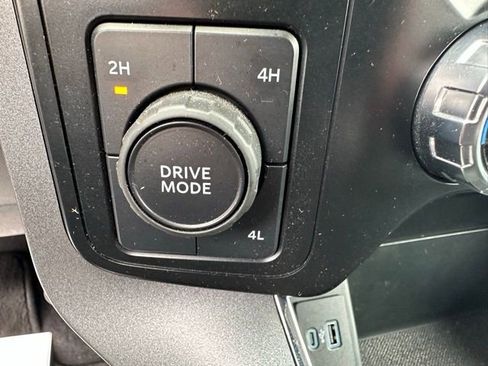 Used 2023 Ford F150 XLT w/ Equipment Group 302A High image 28