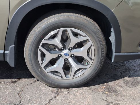 Certified 2022 Subaru Forester Premium w/ Popular Package #1 image 9